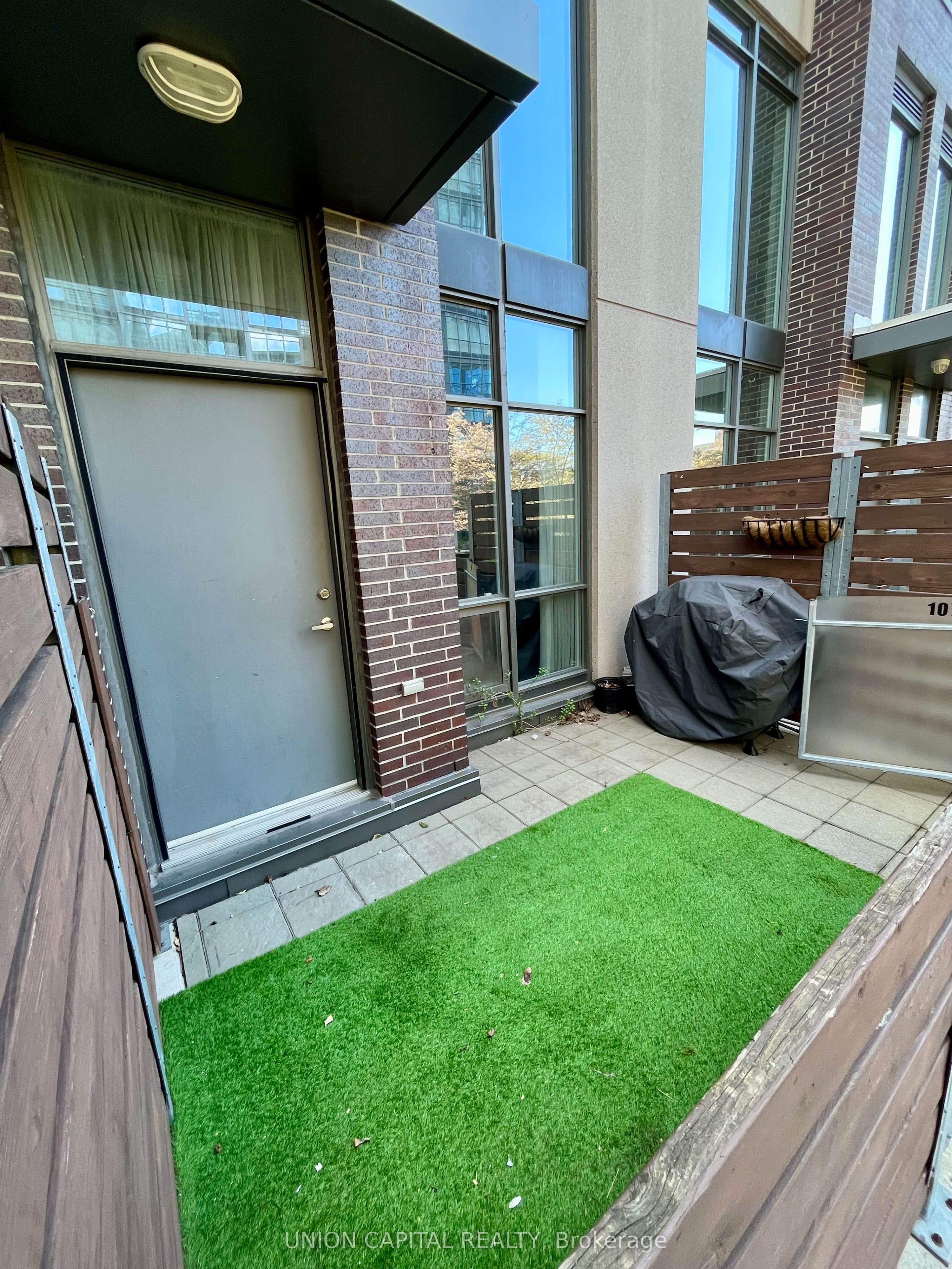 15 Brunel Court #107 2
