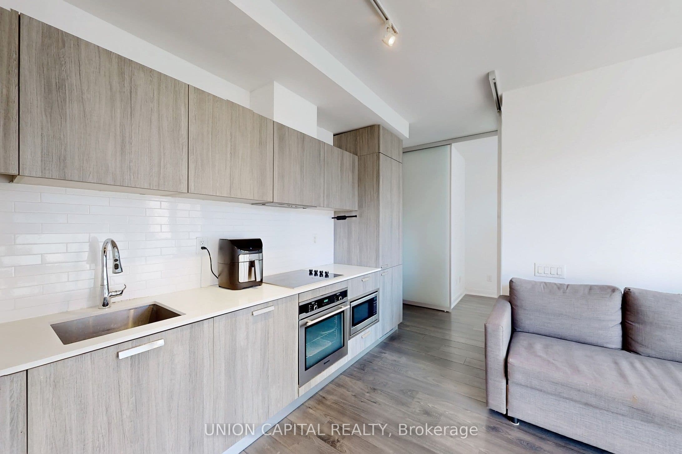 50 Charles Street E #1112 2