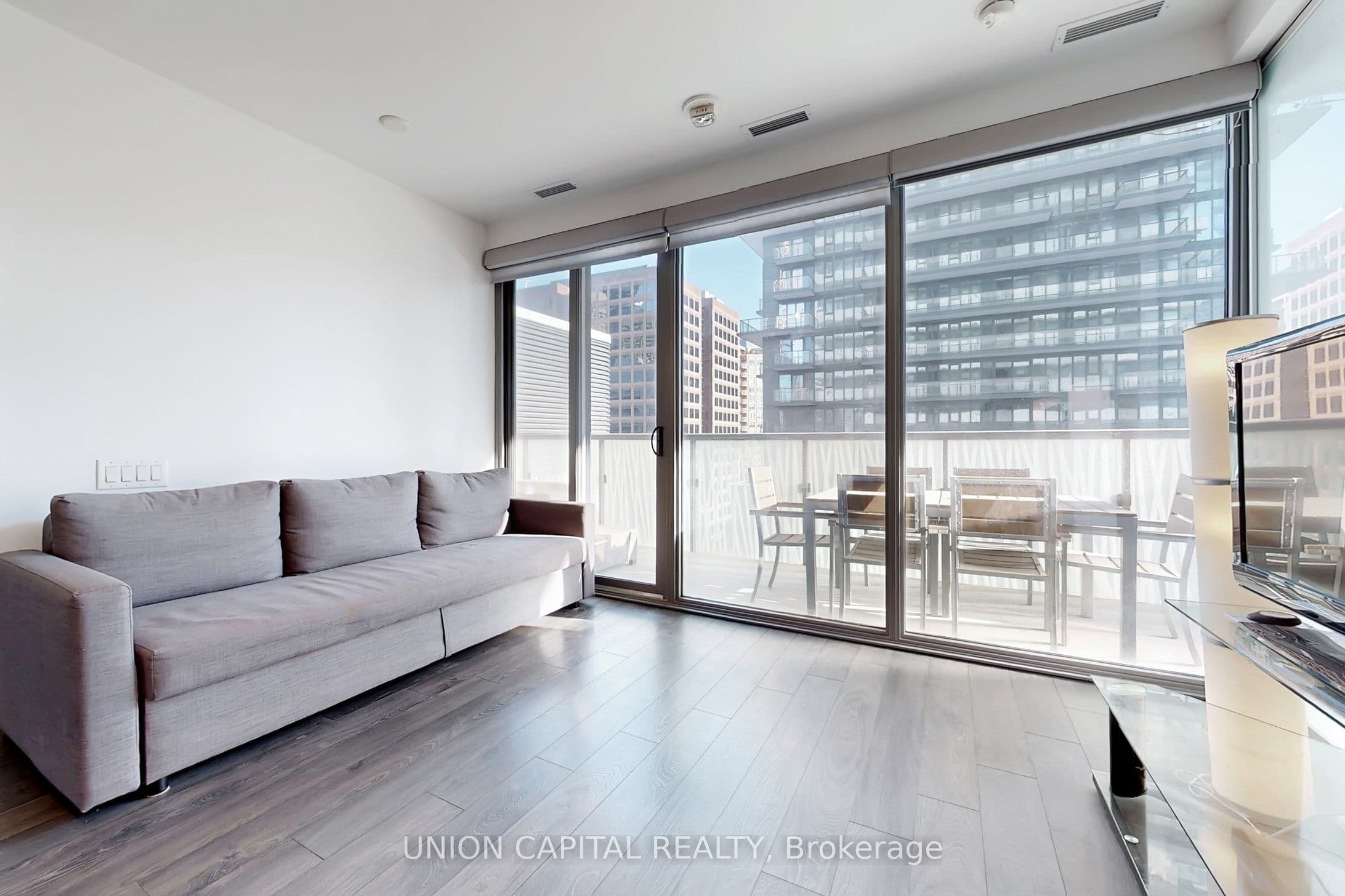 50 Charles Street E #1112 3