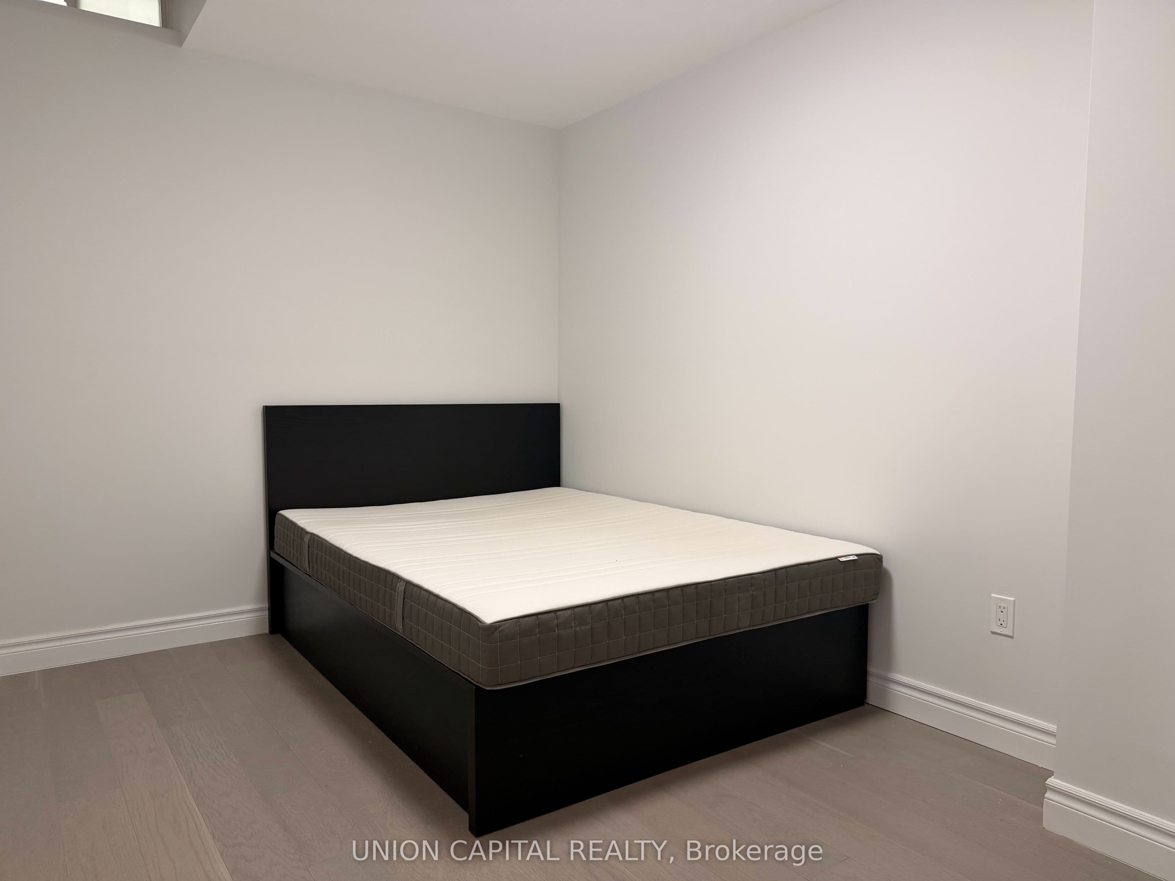 1 Waterleaf Road 3