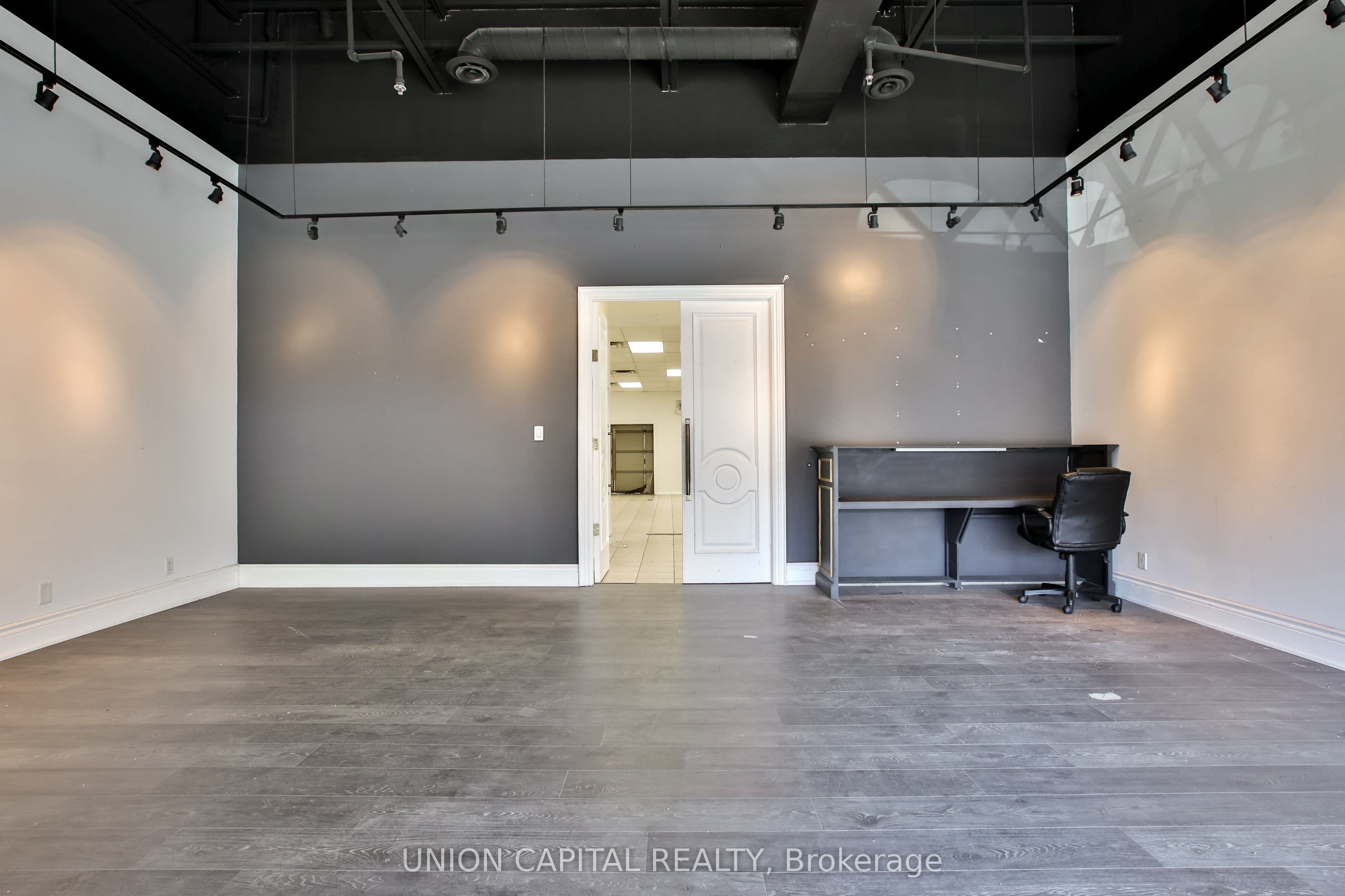 20 Wertheim Court #34 5