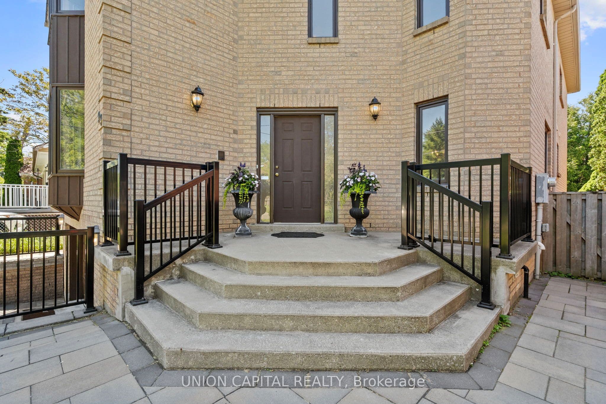99 Abitibi Avenue 2