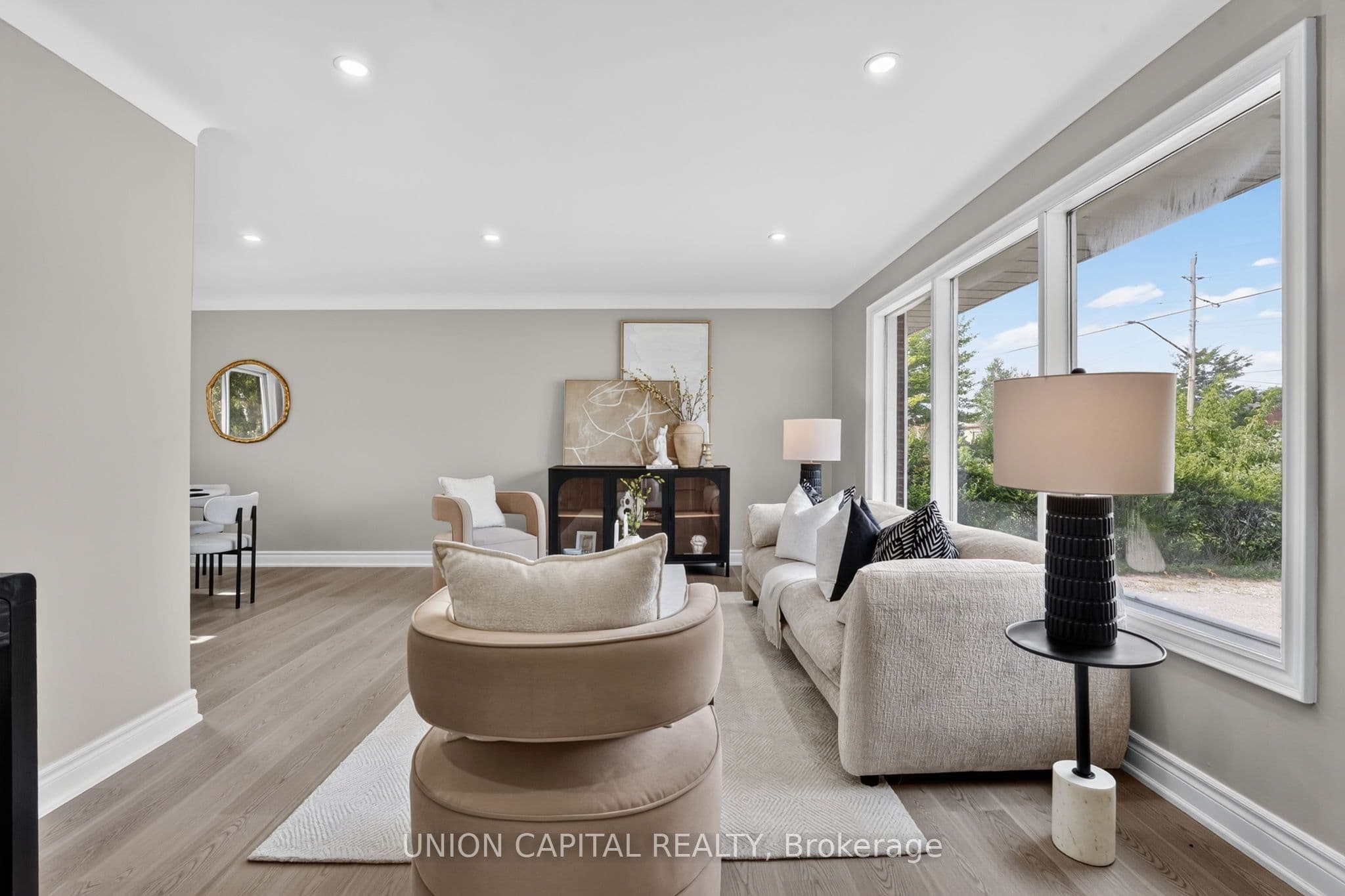 30 Collier Road N 4