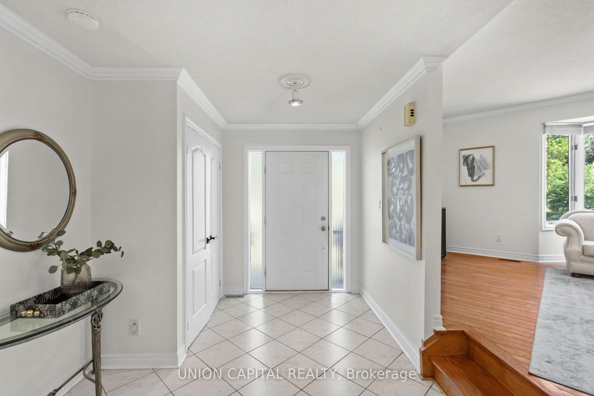 99 Abitibi Avenue 3