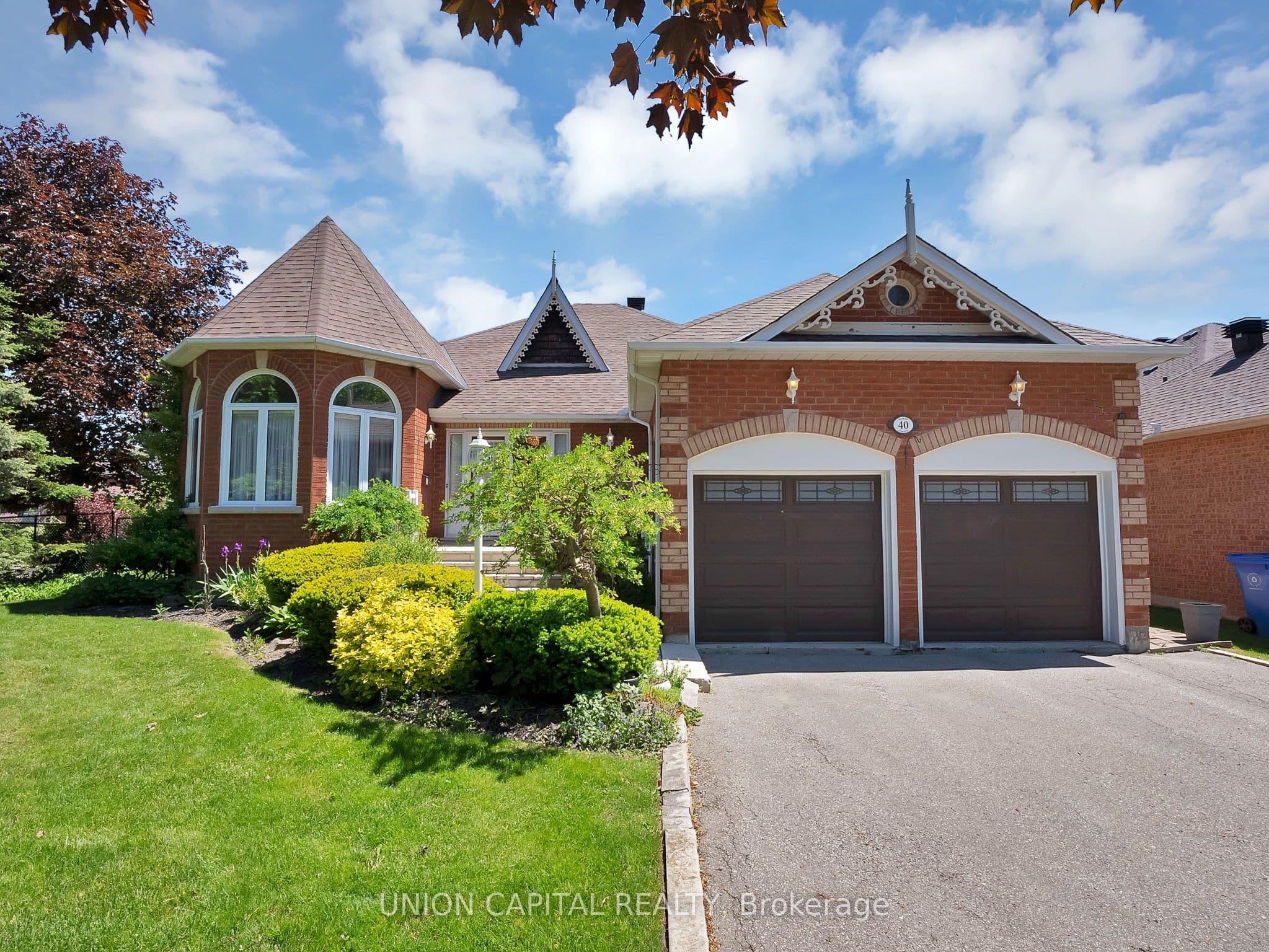 40 Sisman Avenue 2