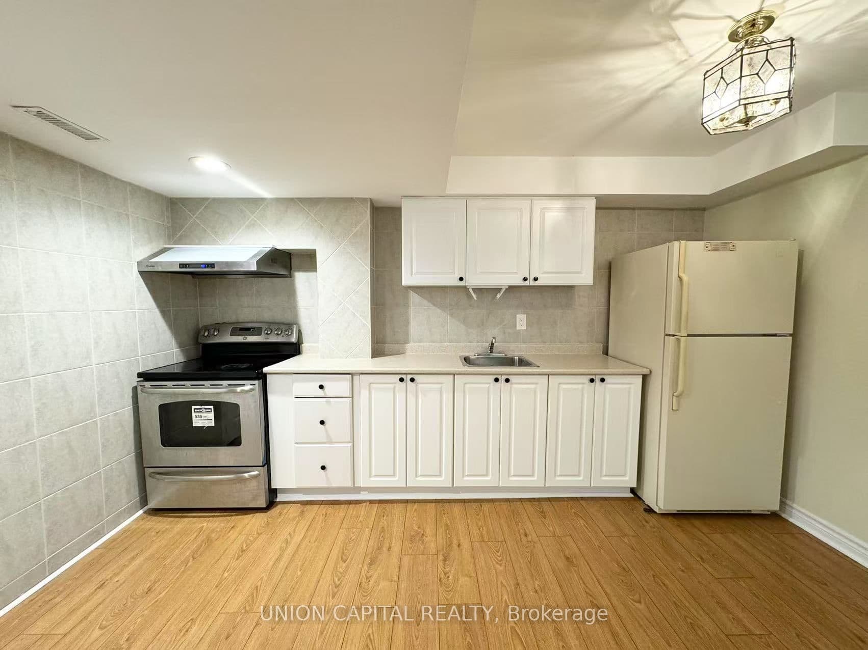 46 Clover Street #BSMT 4